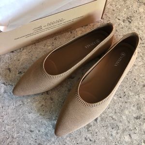 Brand new - Vivaia pointed-toe ballet flats